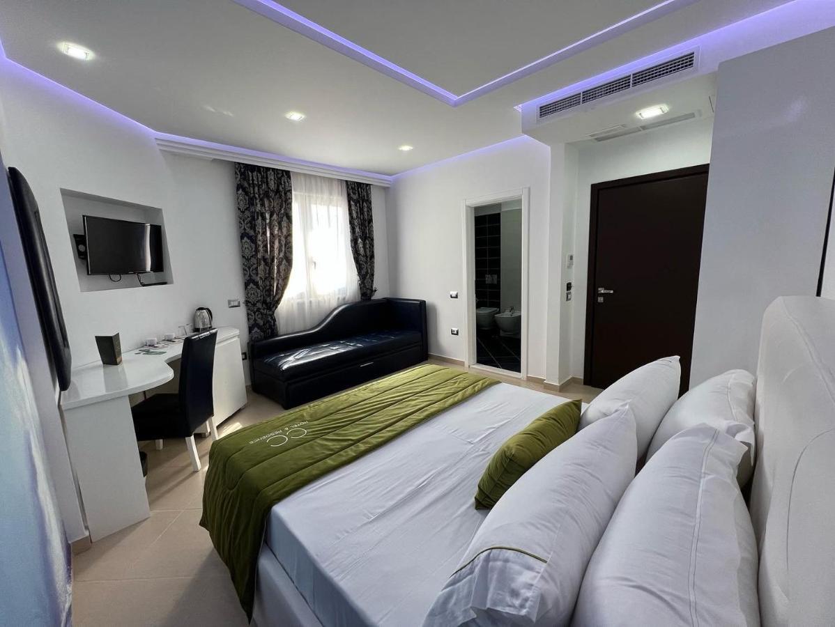 Cc Hotel & Residence Влёра Экстерьер фото