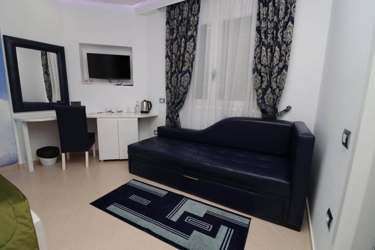 Cc Hotel & Residence Влёра Экстерьер фото